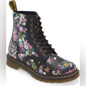 Floral Black Boots